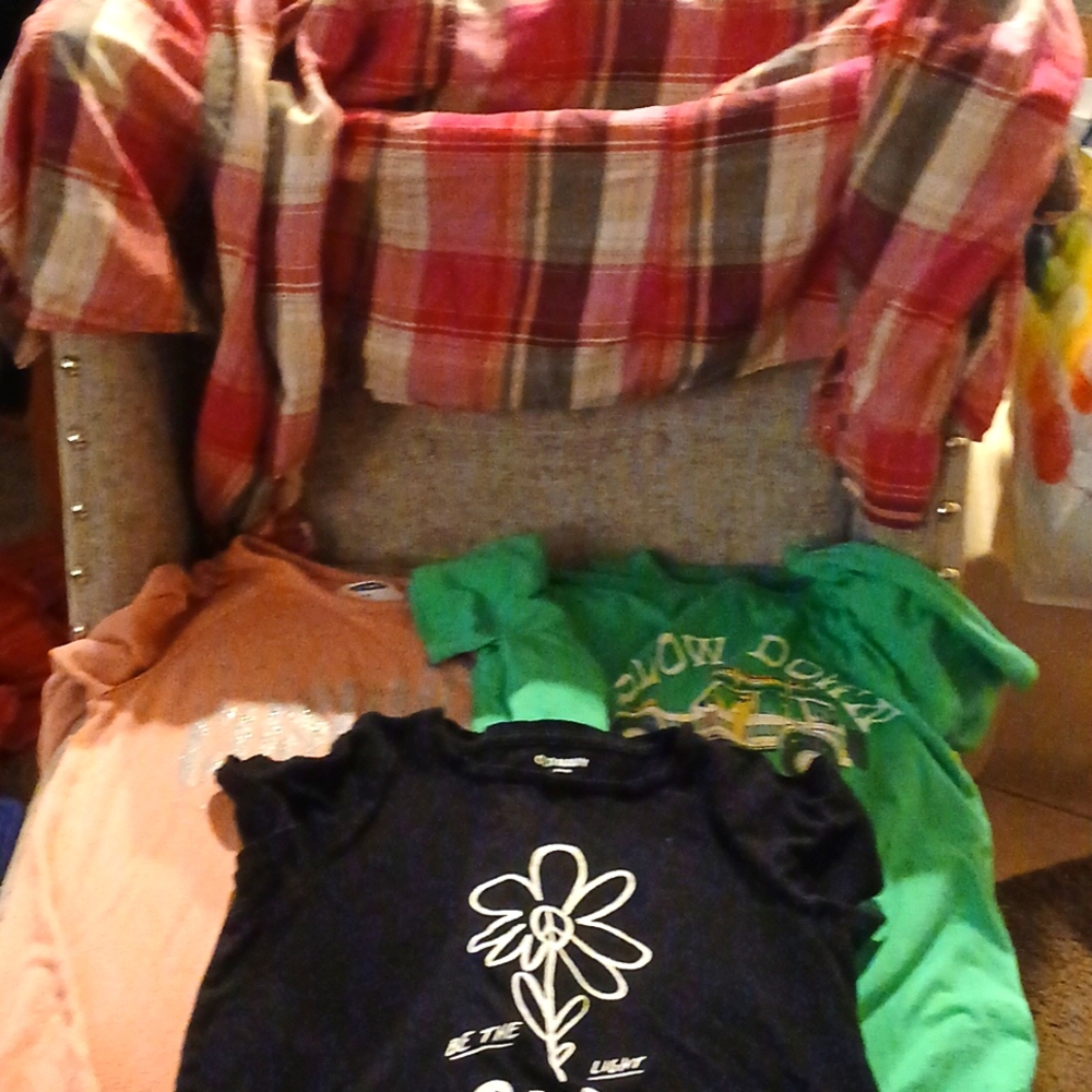 4 Old Navy Items